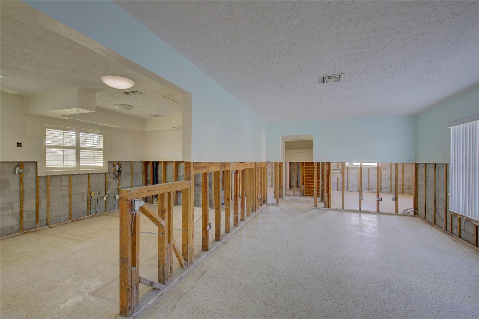 108 19TH ST, BELLEAIR BEACH, FL, 33786