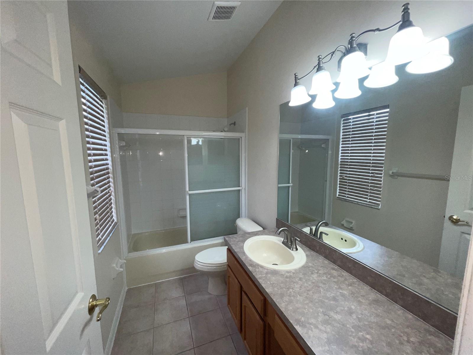 18812 DUQUESNE DR, TAMPA, FL, 33647