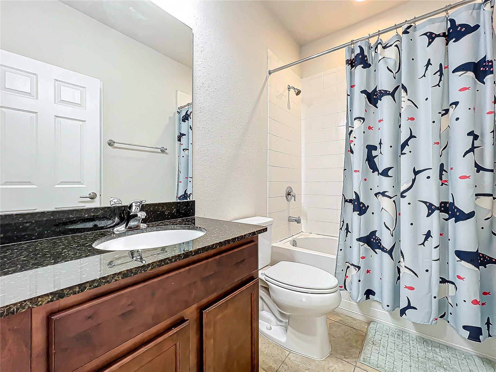 8267 NANDINA DR, SARASOTA, FL, 34240