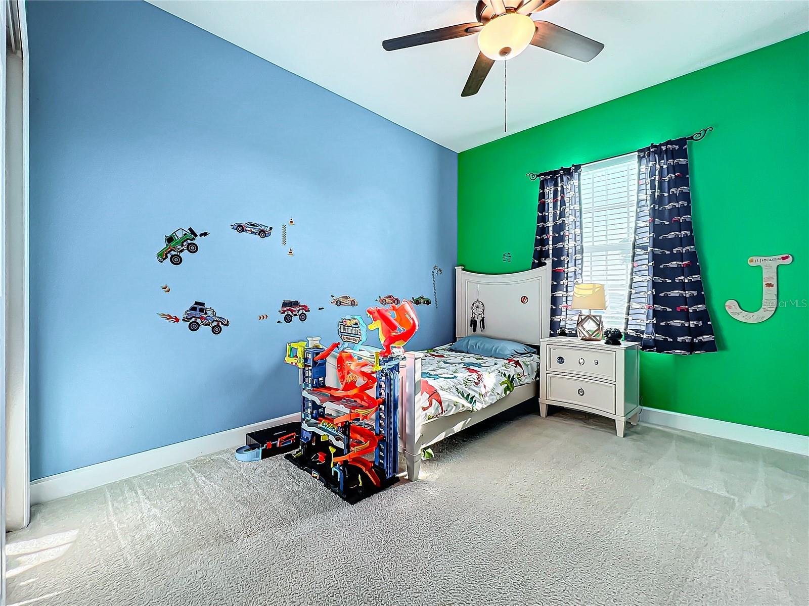 8267 NANDINA DR, SARASOTA, FL, 34240