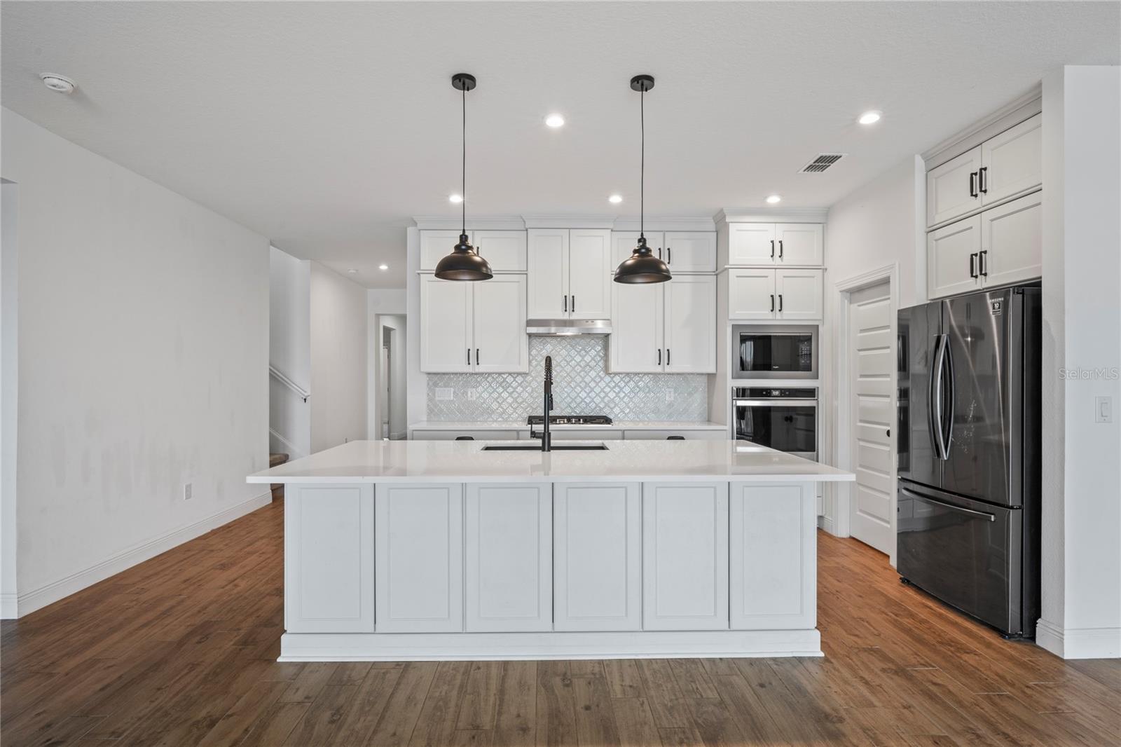 5658 DEL CORONADO DR, APOLLO BEACH, FL, 33572