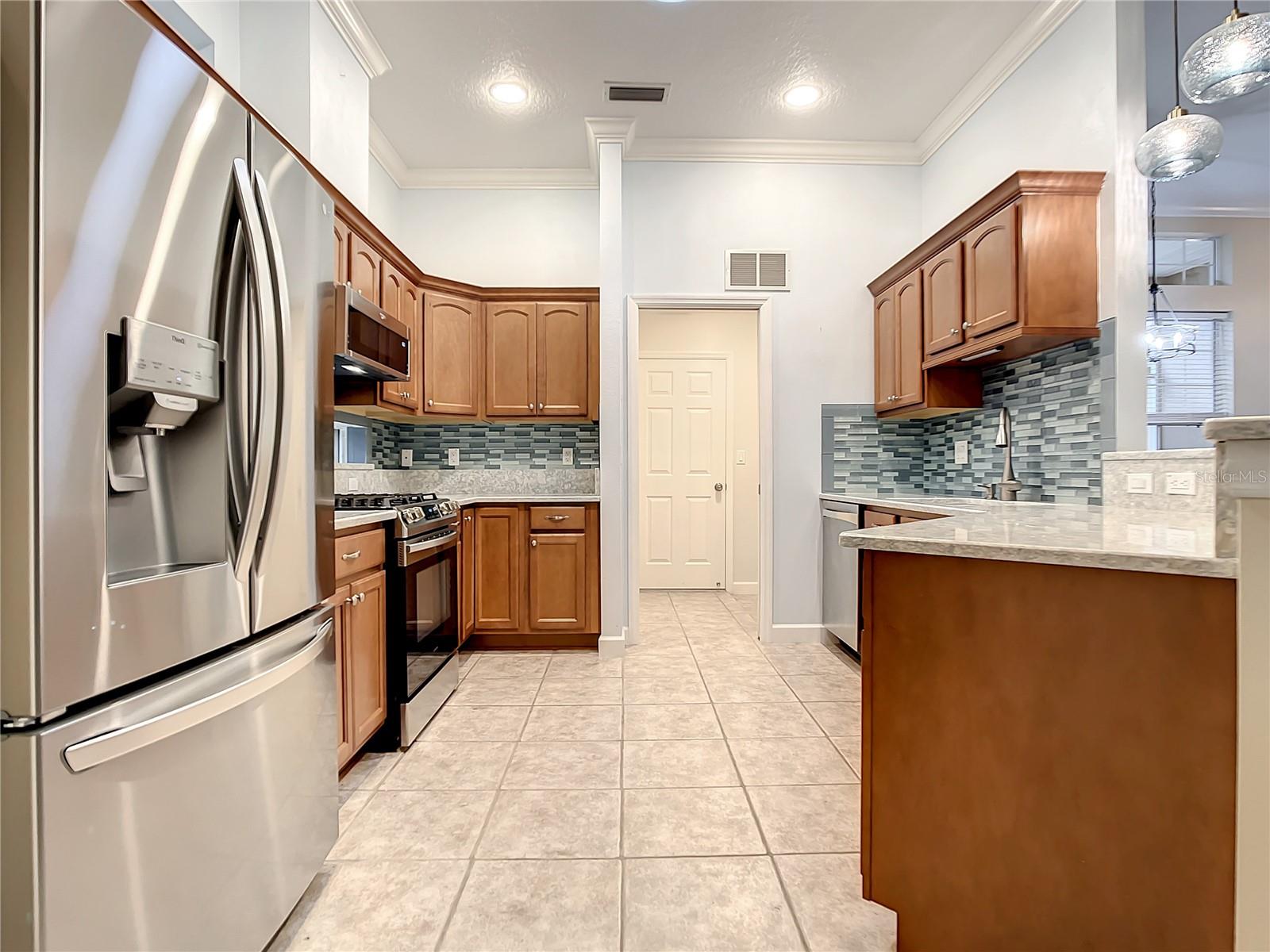 4985 RAINBOW TROUT RD, TAVARES, FL, 32778