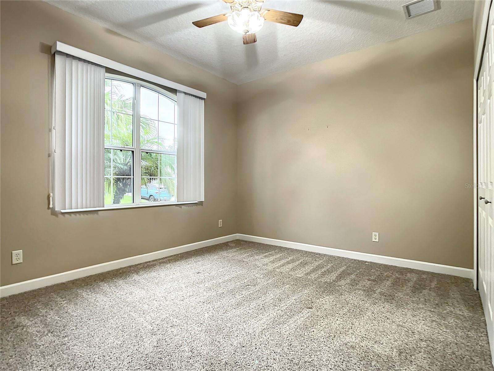 4985 RAINBOW TROUT RD, TAVARES, FL, 32778