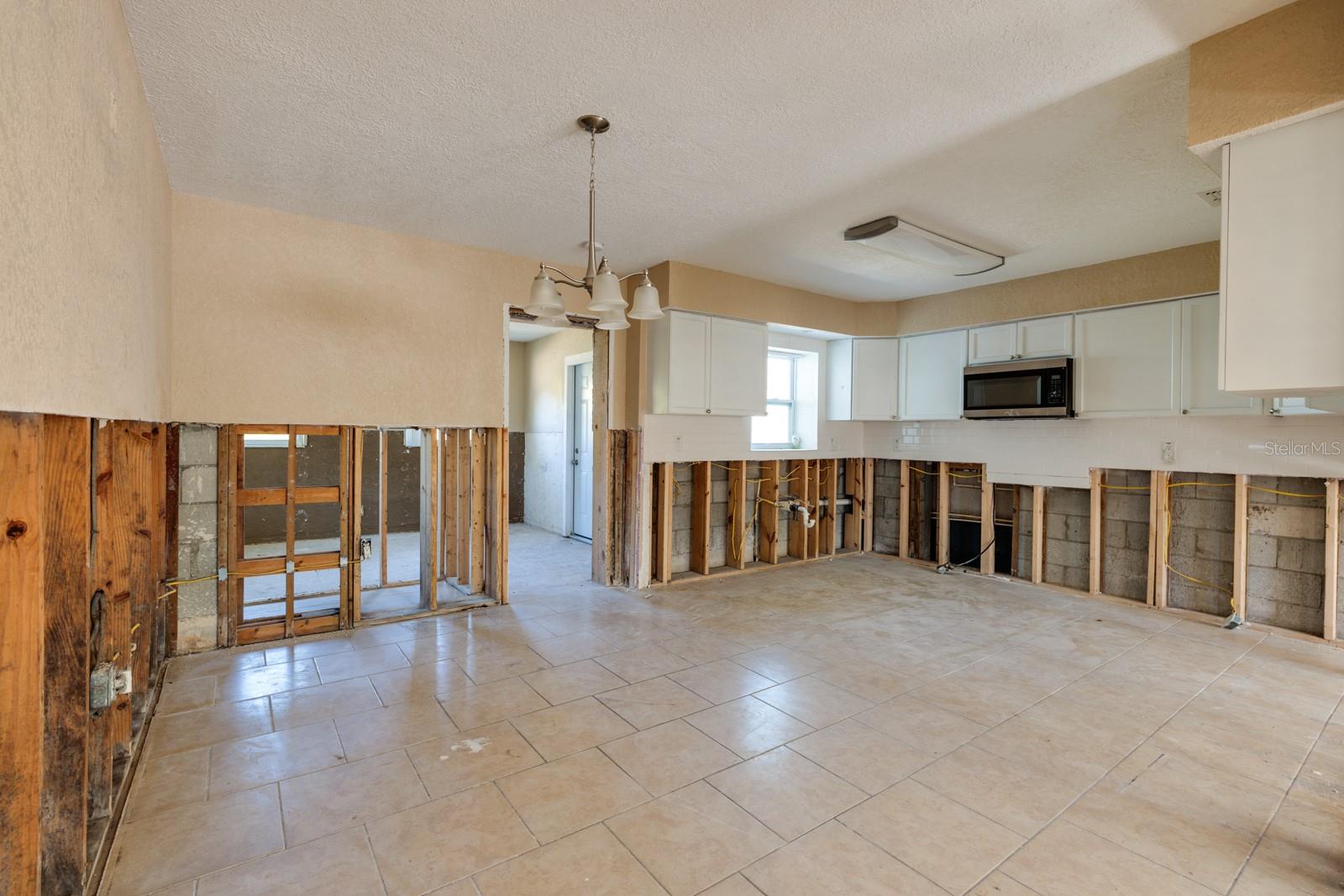 8349 41ST AVE N, ST PETERSBURG, FL, 33709