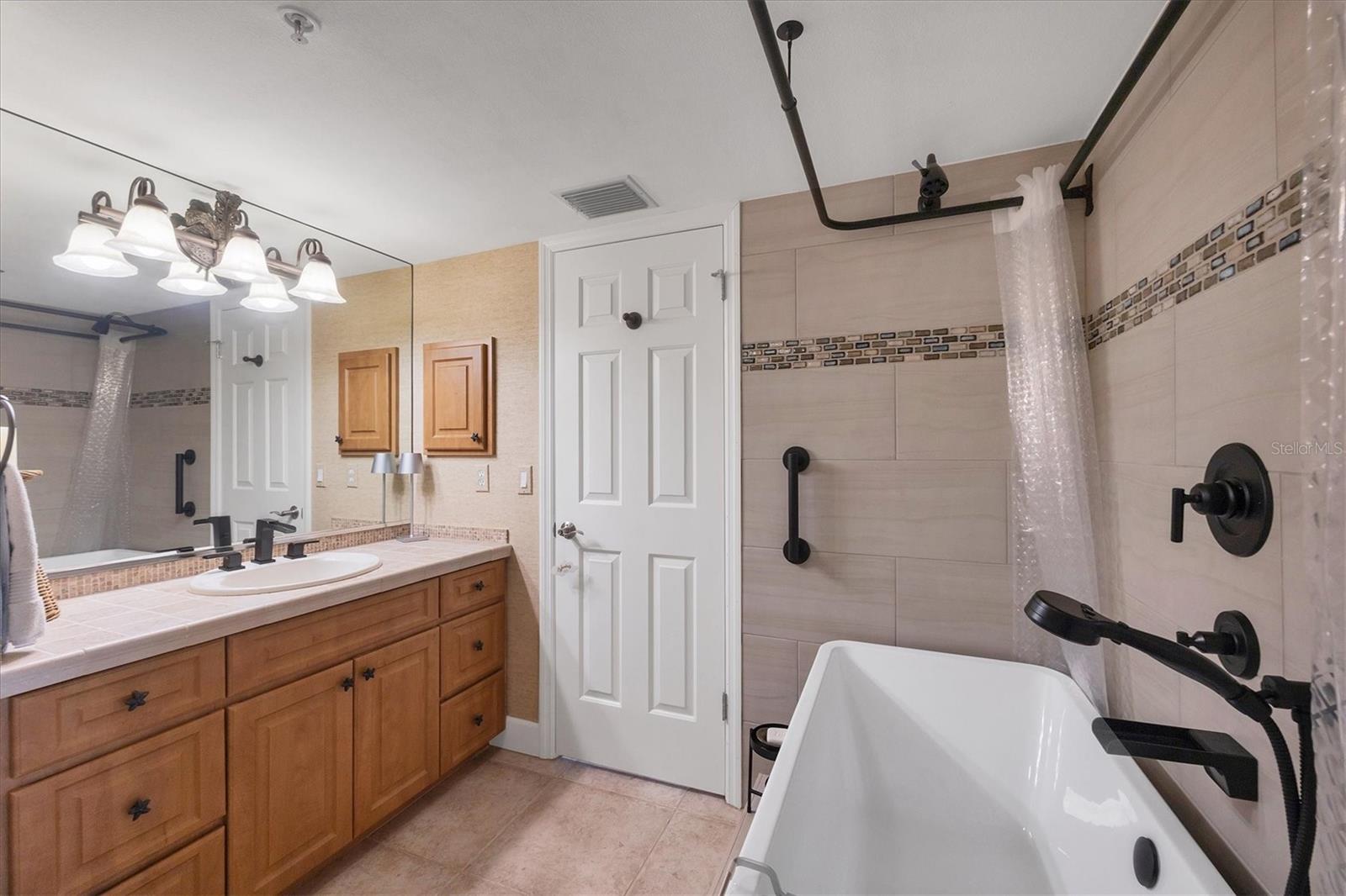 550 W FLAMINGO #401, VENICE, FL, 34285
