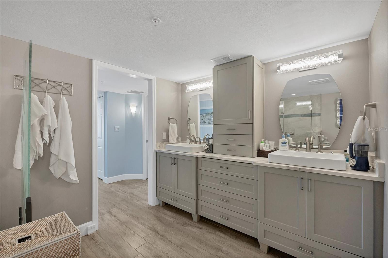 550 W FLAMINGO #401, VENICE, FL, 34285