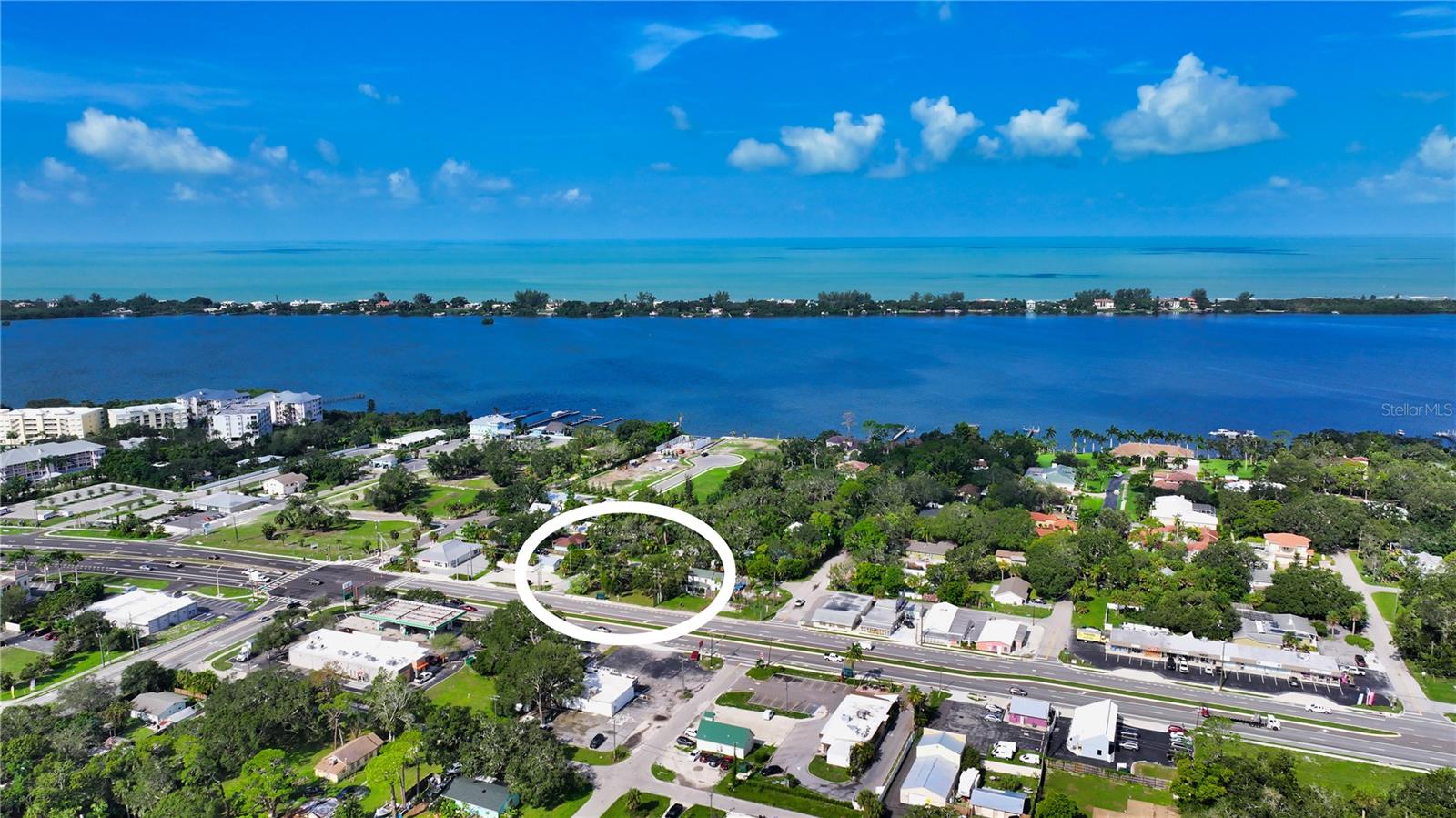 51 N TAMIAMI TRL, OSPREY, FL, 34229