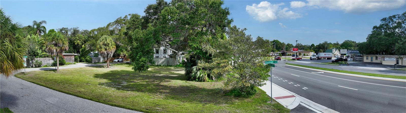 51 N TAMIAMI TRL, OSPREY, FL, 34229