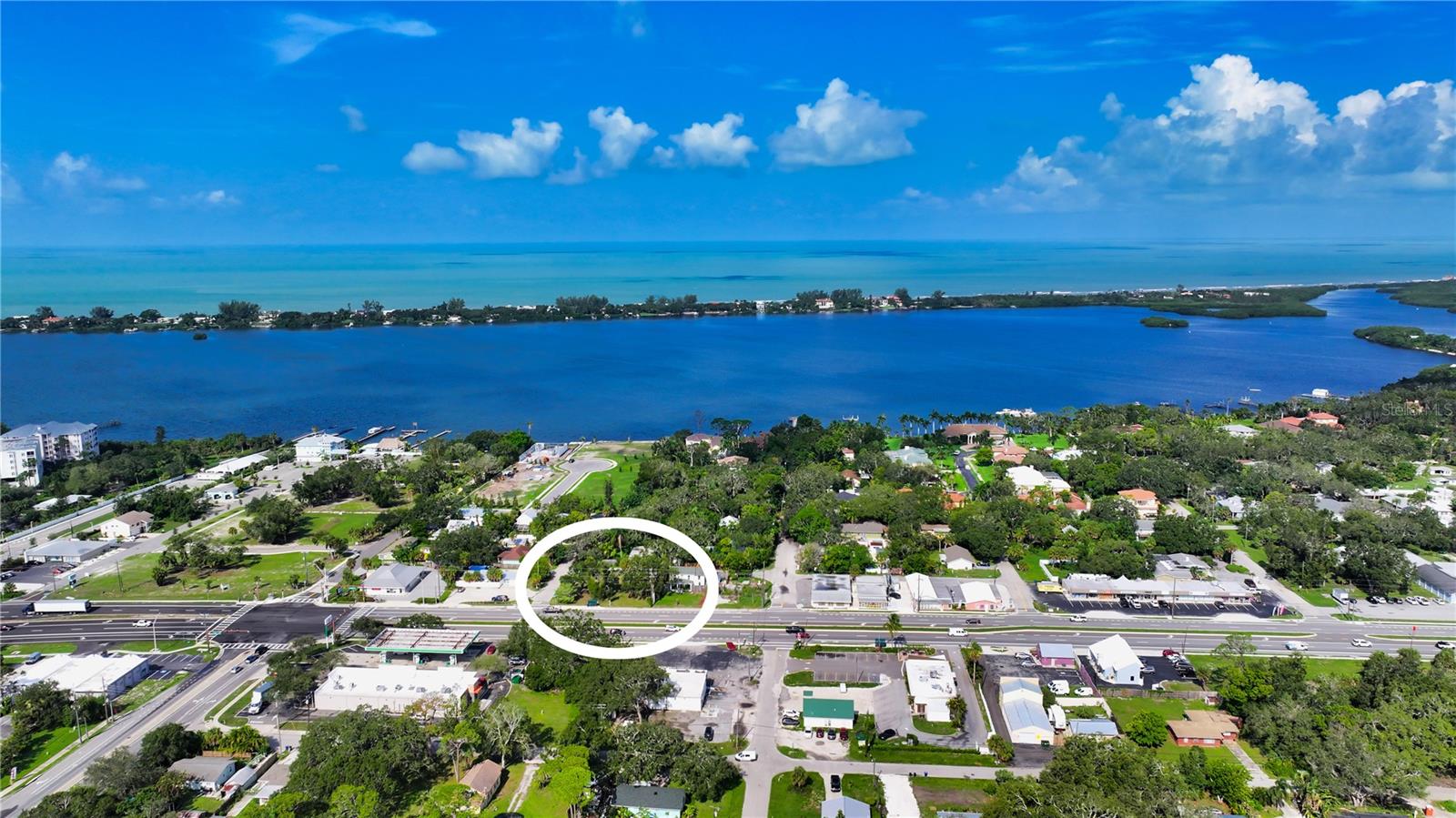 51 N TAMIAMI TRL, OSPREY, FL, 34229