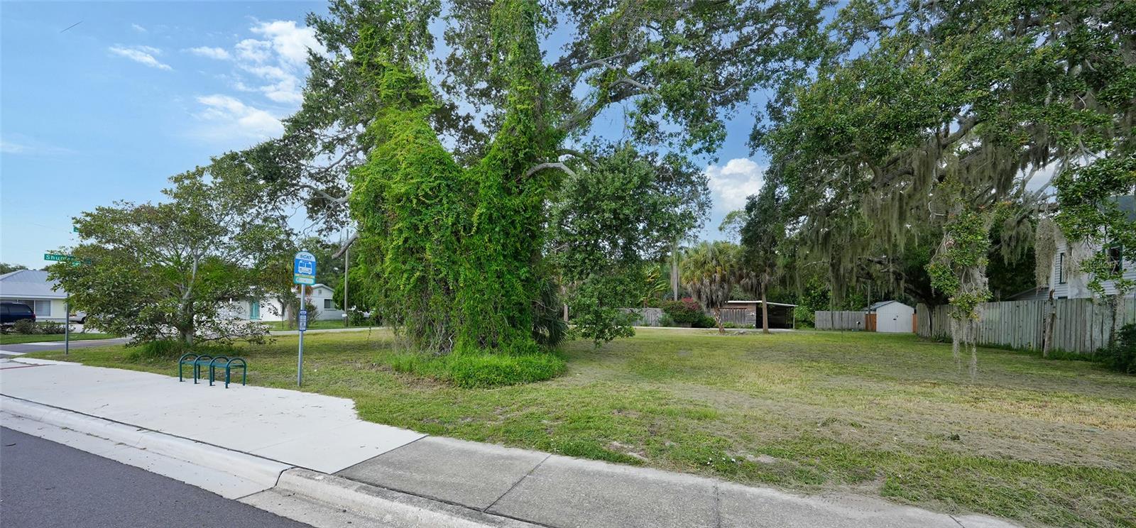 51 N TAMIAMI TRL, OSPREY, FL, 34229