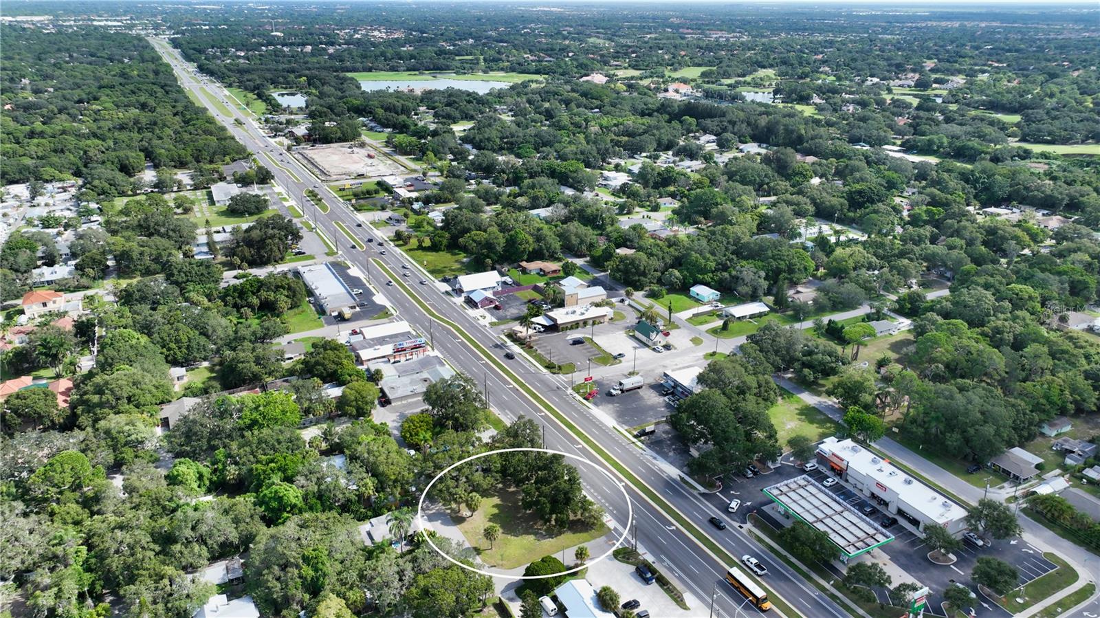 51 N TAMIAMI TRL, OSPREY, FL, 34229