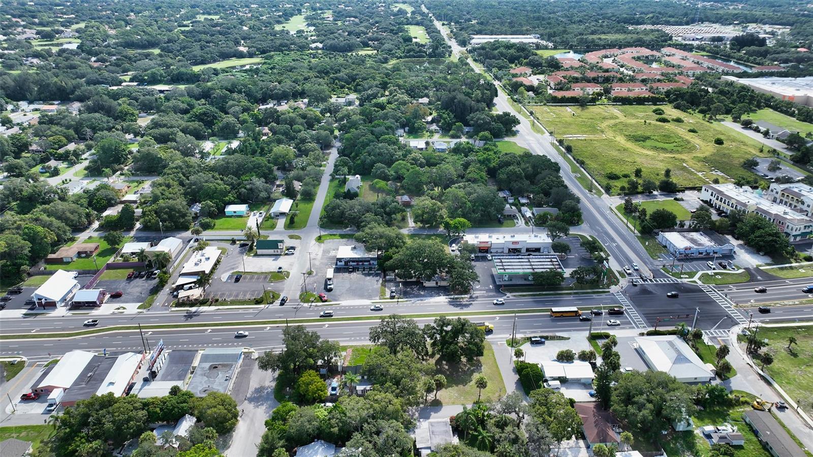 51 N TAMIAMI TRL, OSPREY, FL, 34229