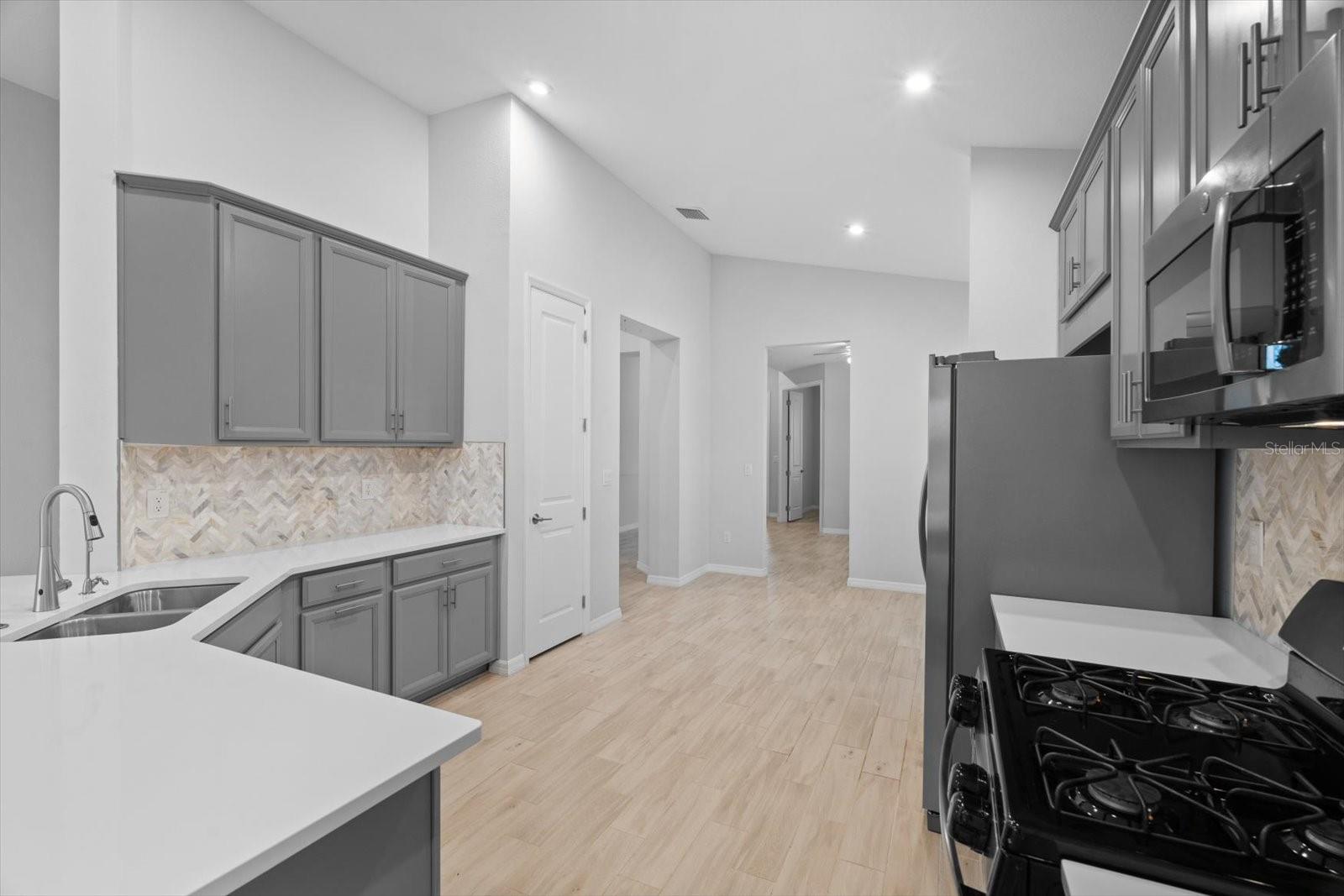 6312 LAURELCREST GLN, PALMETTO, FL, 34221