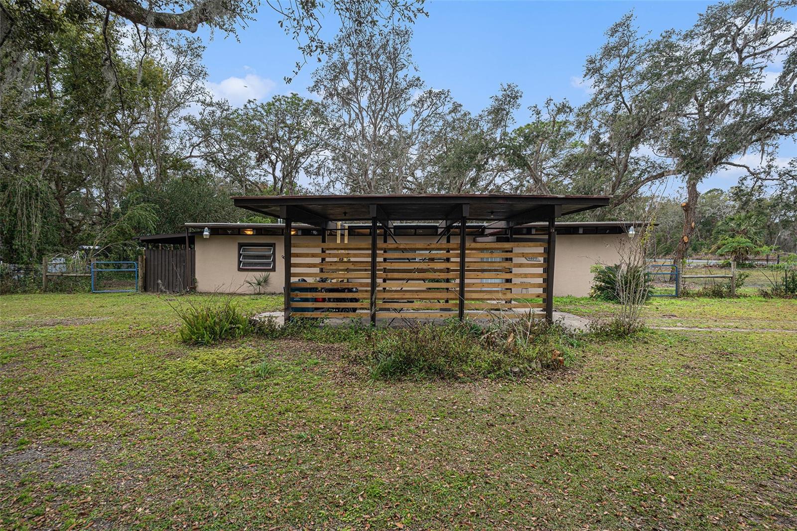 5023 BOBWHITE CT #2, DADE CITY, FL, 33523