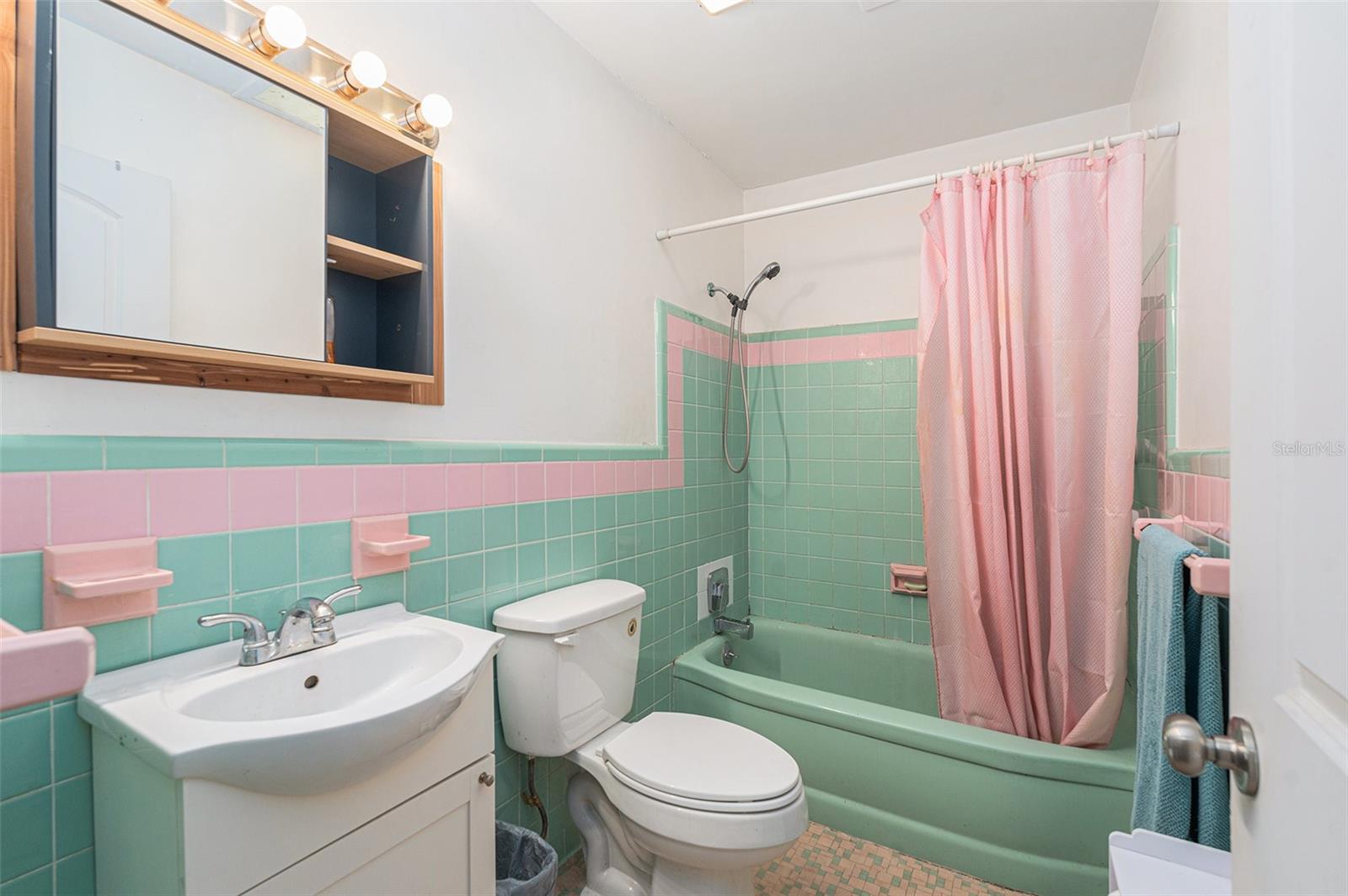 5023 BOBWHITE CT #2, DADE CITY, FL, 33523