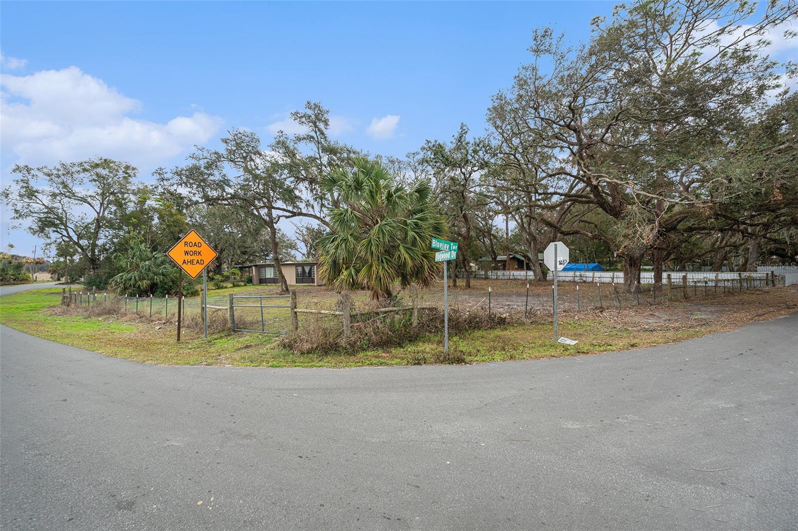 5023 BOBWHITE CT #2, DADE CITY, FL, 33523