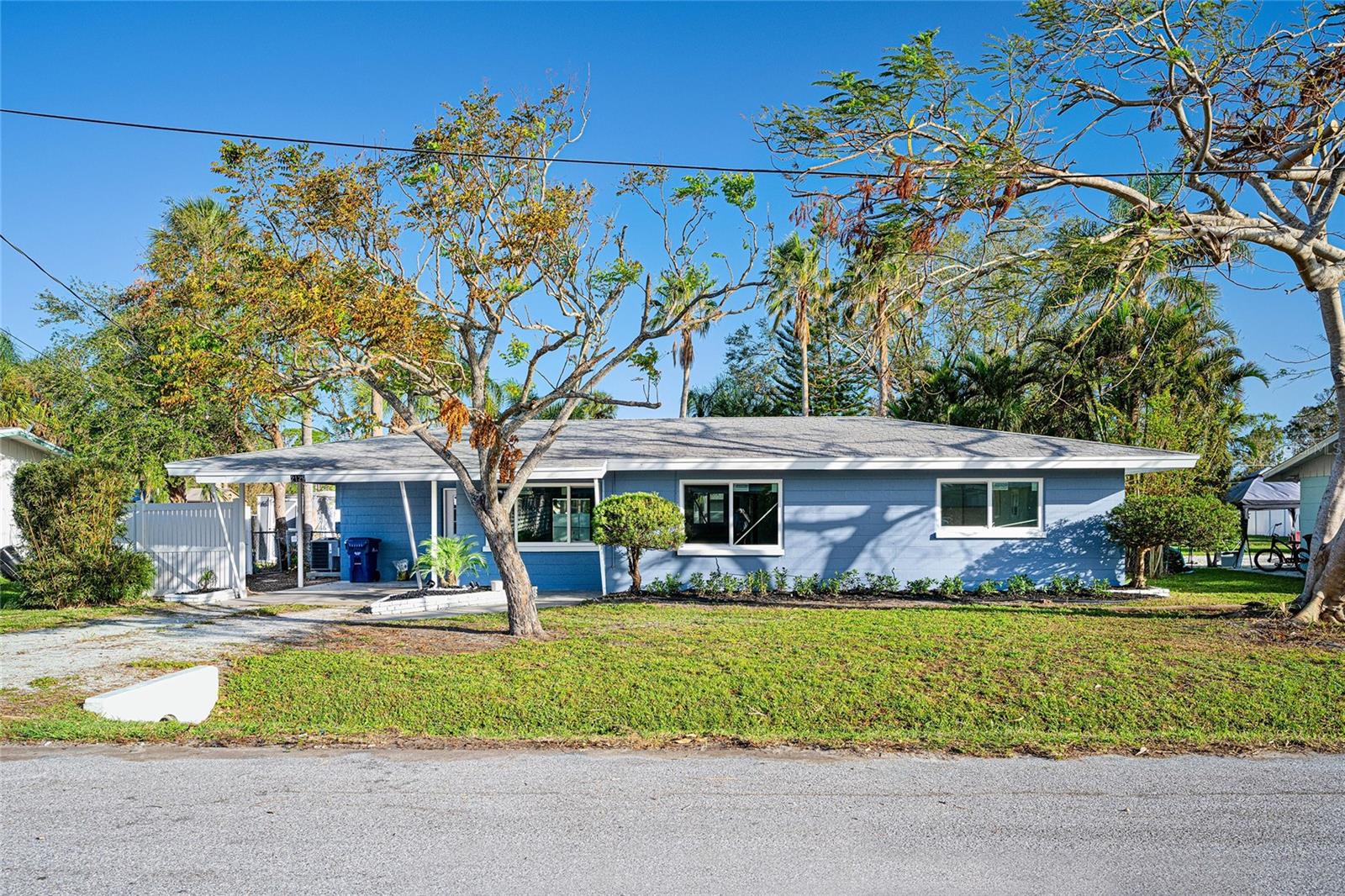 2129 INNER CASS CIR, SARASOTA, FL, 34231
