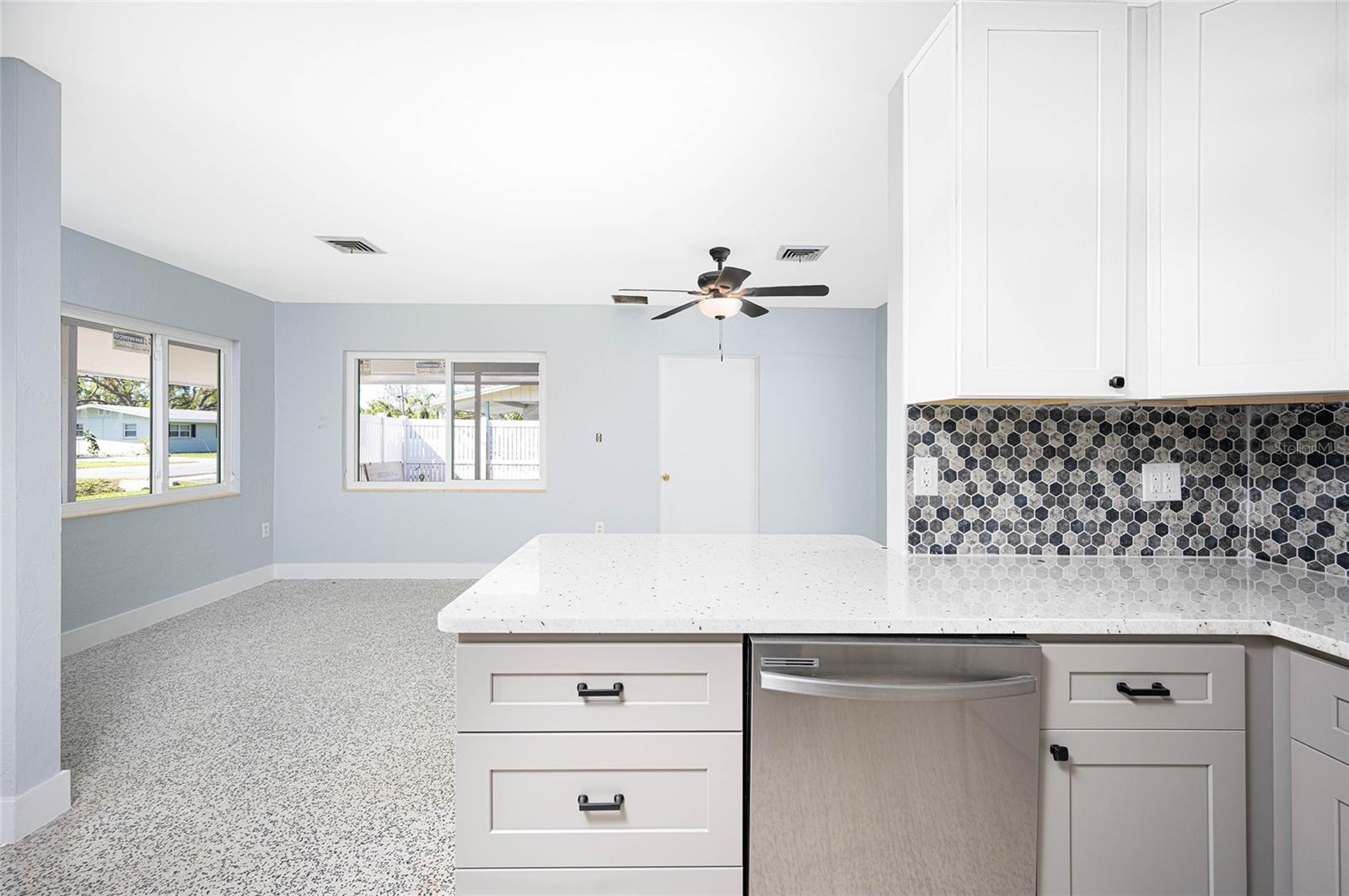 2129 INNER CASS CIR, SARASOTA, FL, 34231