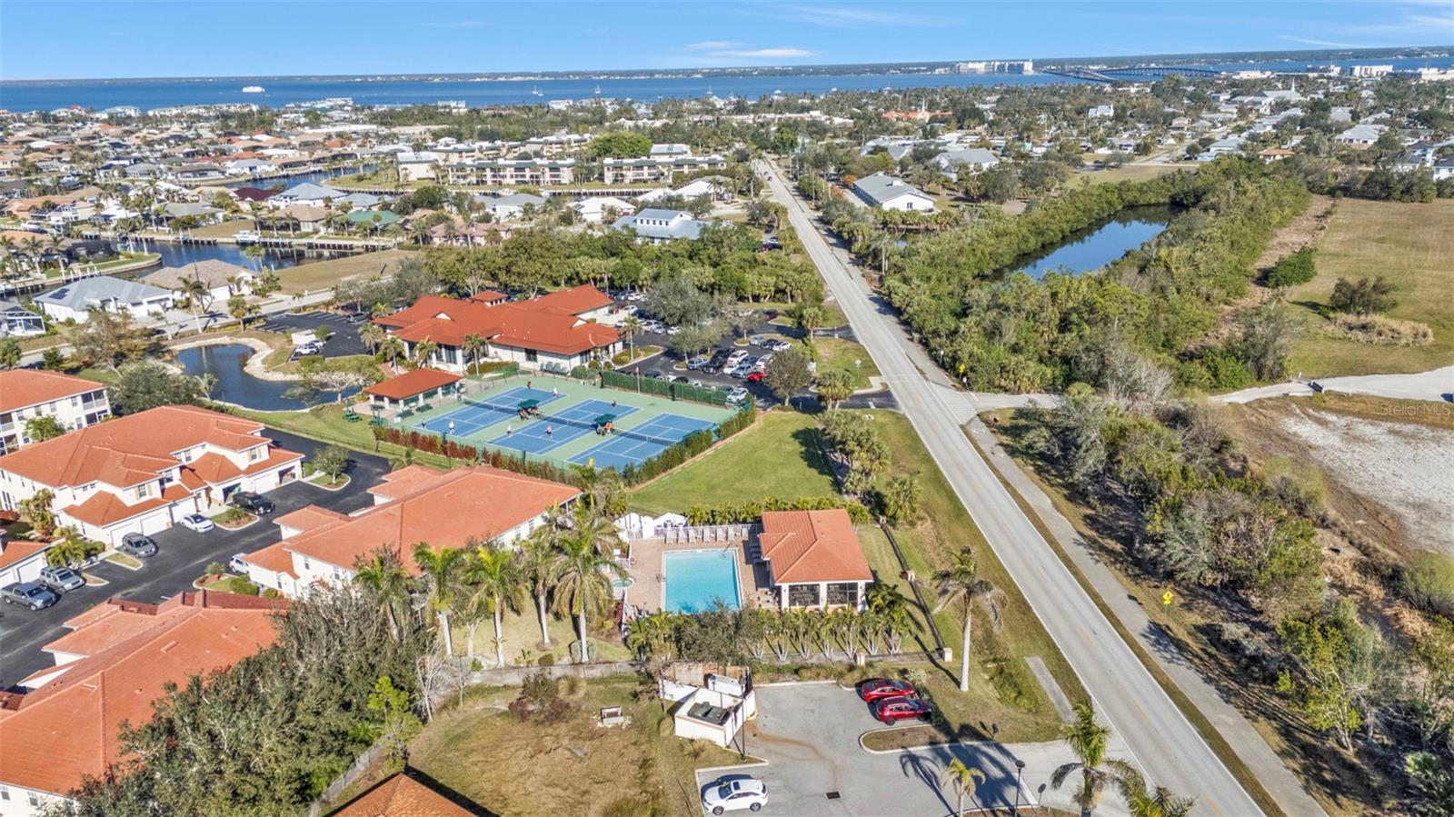 240 W END DR #412, PUNTA GORDA, FL, 33950