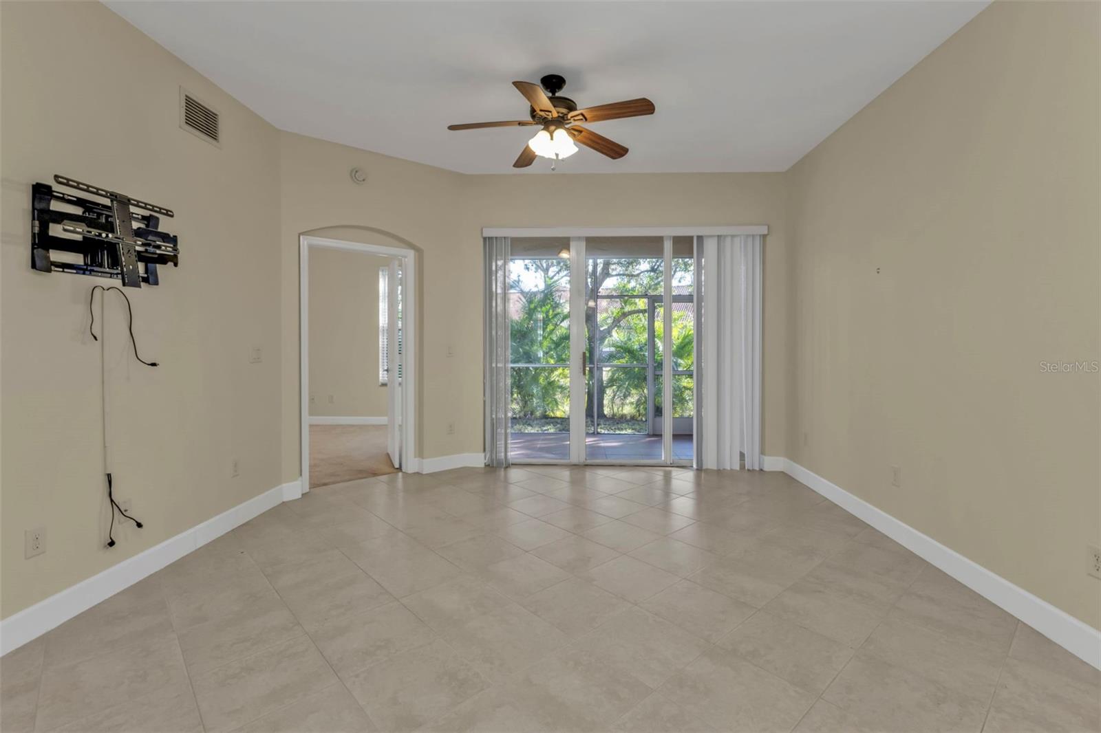 240 W END DR #412, PUNTA GORDA, FL, 33950