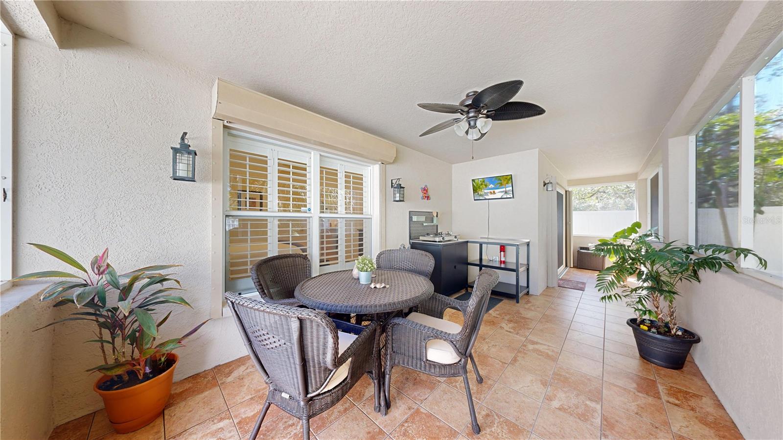 5873 MEADOWPARK PL, LITHIA, FL, 33547
