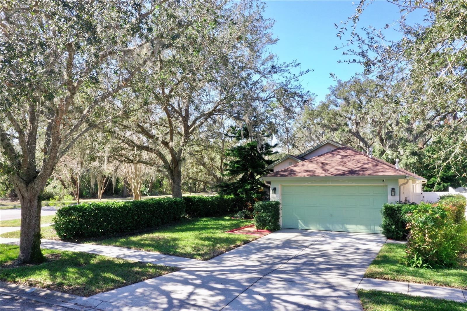 5873 MEADOWPARK PL, LITHIA, FL, 33547