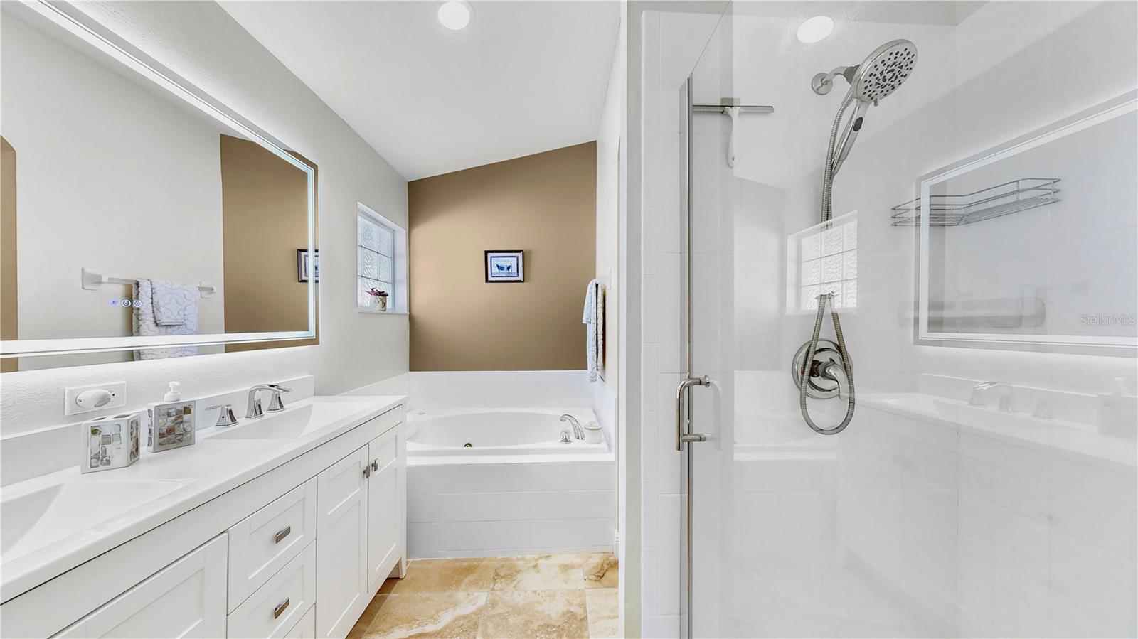 5873 MEADOWPARK PL, LITHIA, FL, 33547