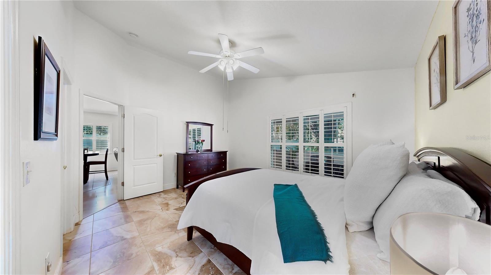 5873 MEADOWPARK PL, LITHIA, FL, 33547