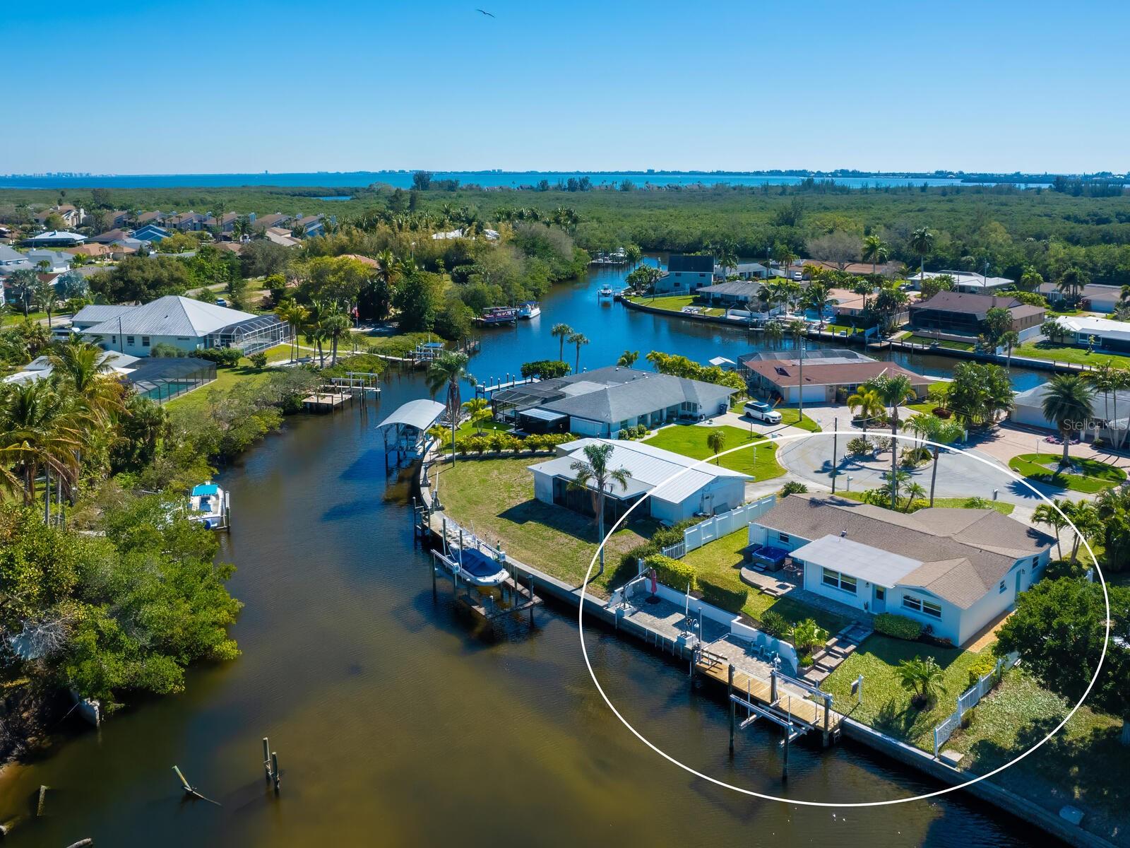 5303 CORAL BLVD, BRADENTON, FL, 34210