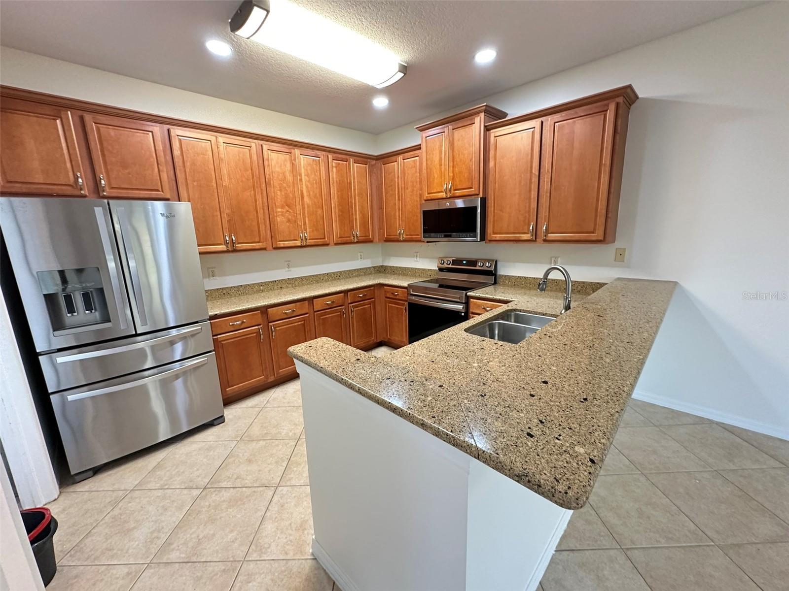 20204 WATER HICKORY PL, TAMPA, FL, 33647
