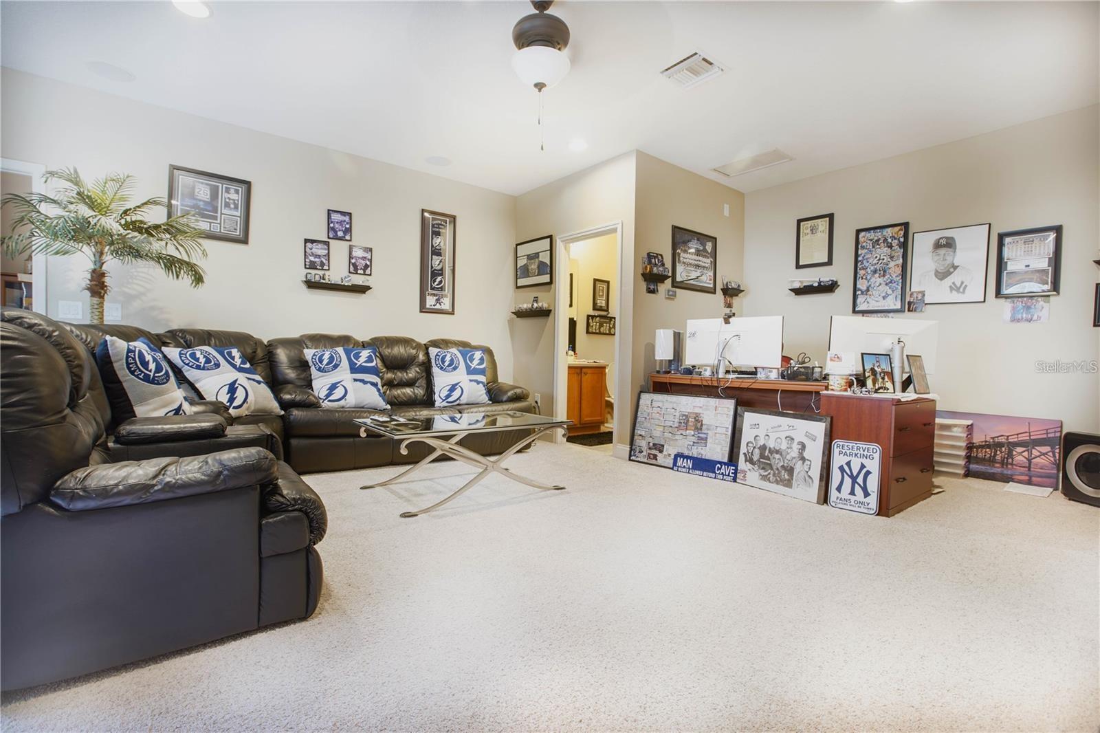 3011 MARBLE CREST DR, LAND O LAKES, FL, 34638