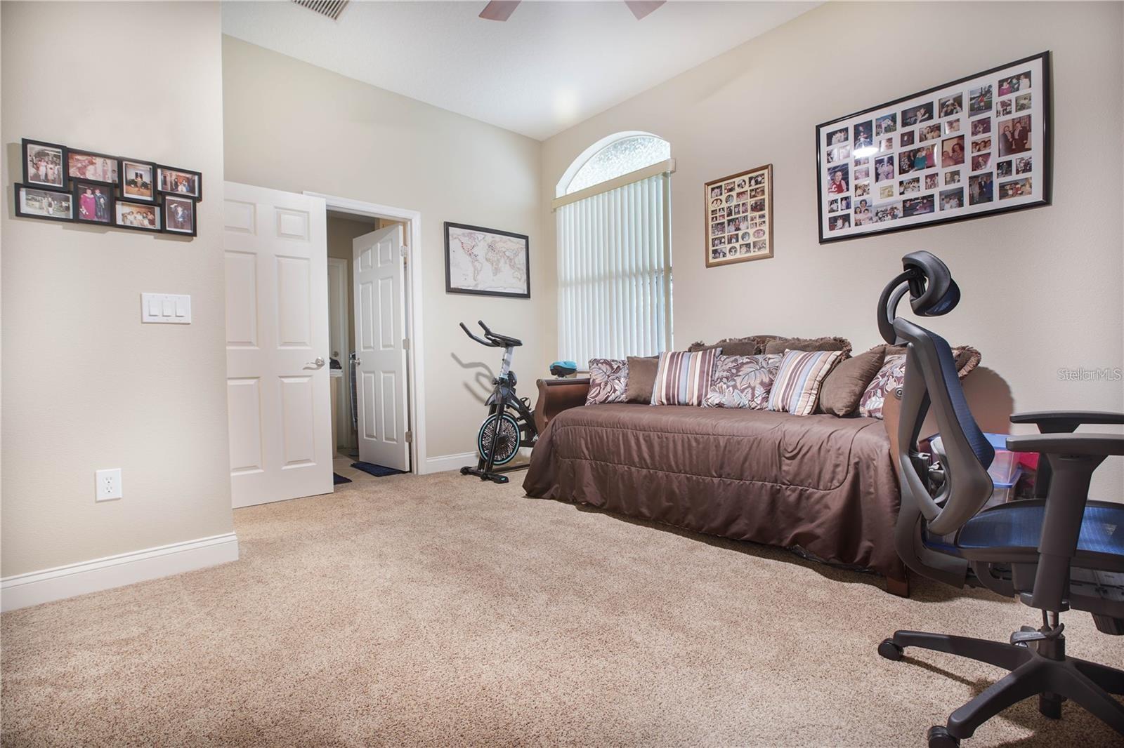 3011 MARBLE CREST DR, LAND O LAKES, FL, 34638