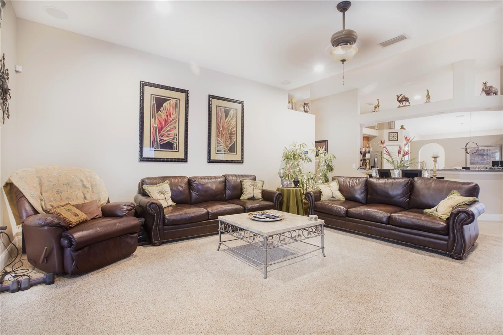 3011 MARBLE CREST DR, LAND O LAKES, FL, 34638