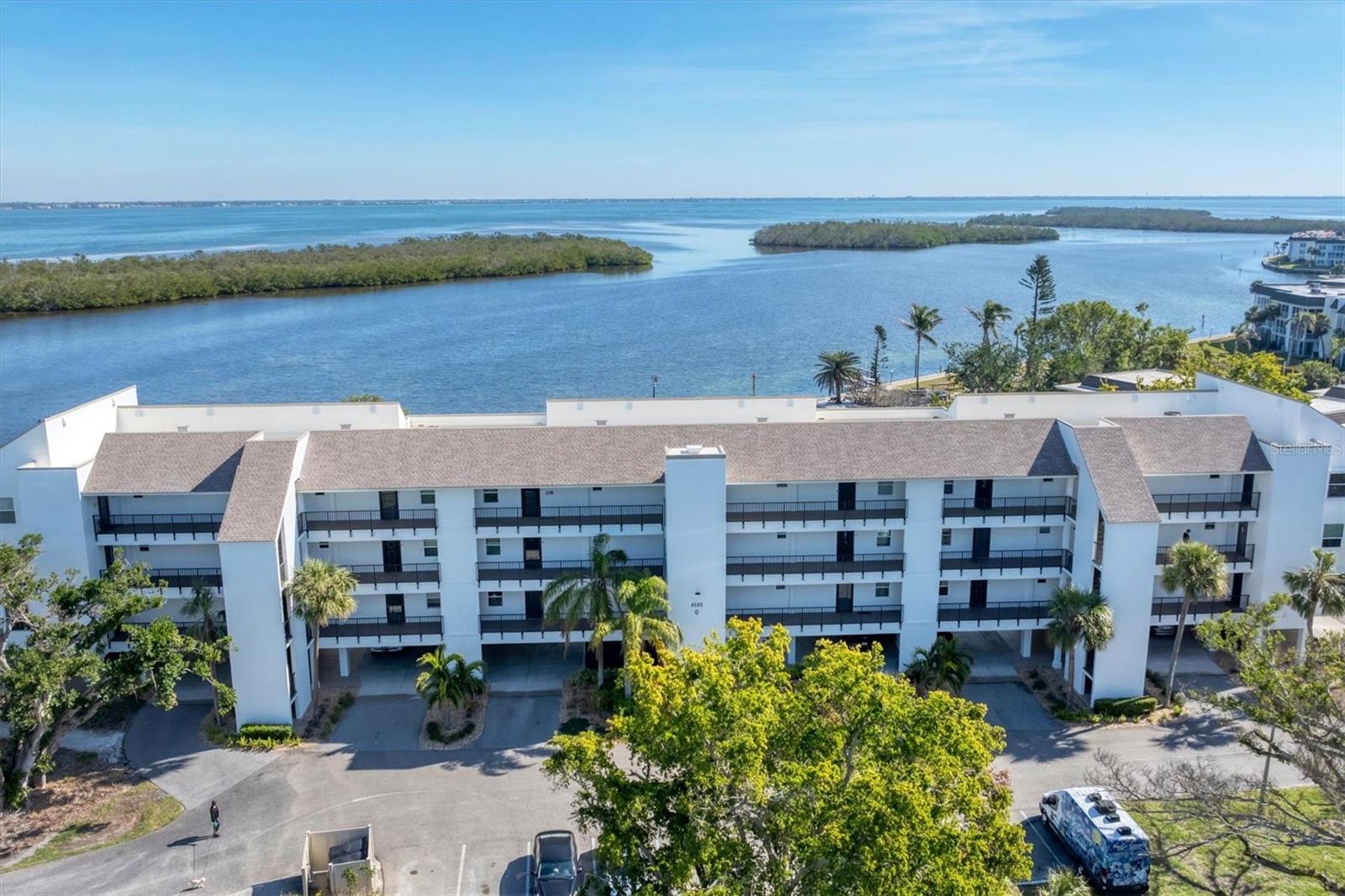 4500 GULF OF MEXICO DR #305, LONGBOAT KEY, FL, 34228
