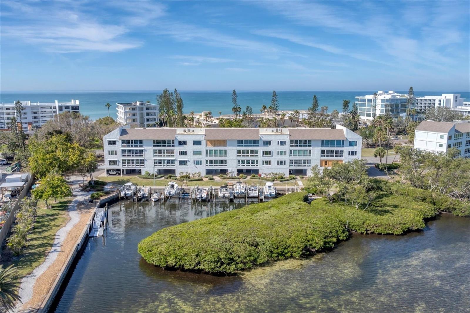 4500 GULF OF MEXICO DR #305, LONGBOAT KEY, FL, 34228