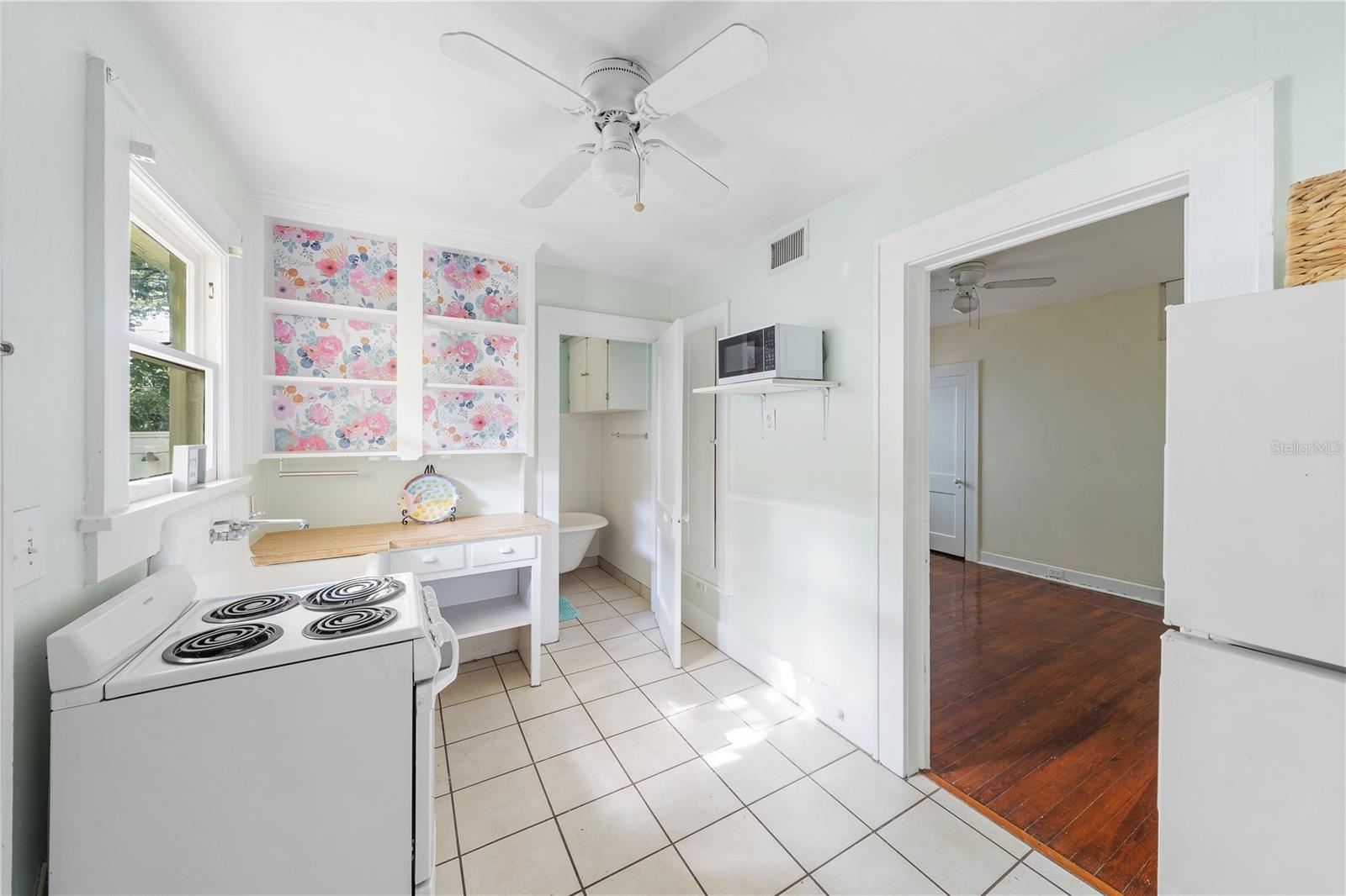 708 GROVE ST N #2, ST PETERSBURG, FL, 33701
