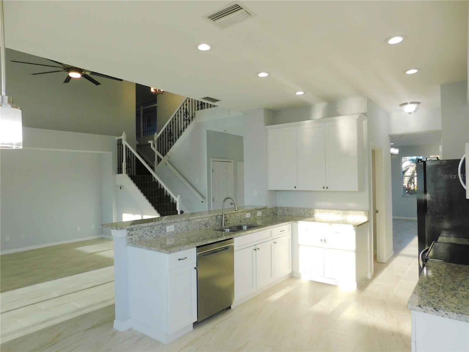 11016 HOLLY CONE DR, RIVERVIEW, FL, 33569