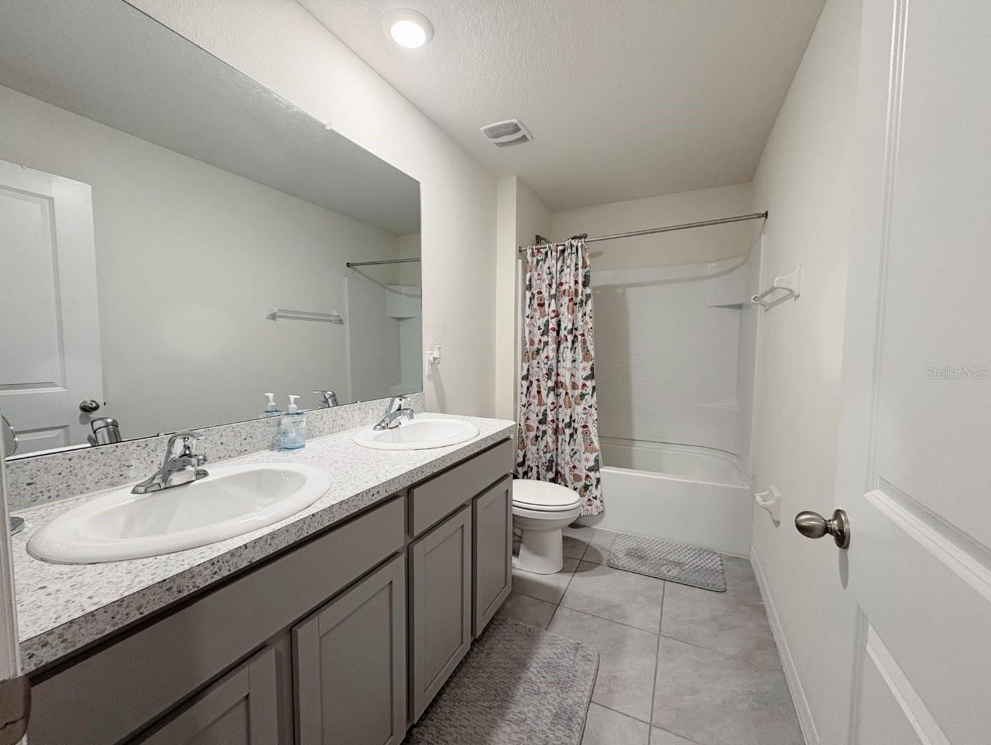 7530 BROAD POINTE DR, ZEPHYRHILLS, FL, 33540