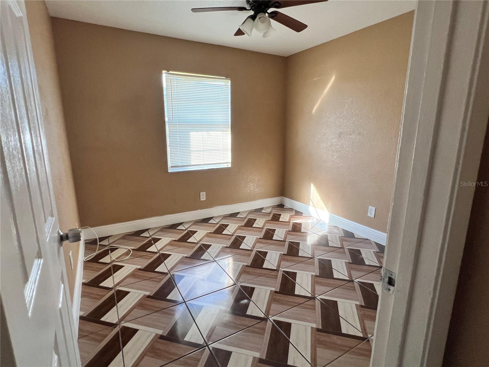 1401 MANOR CT, KISSIMMEE, FL, 34741