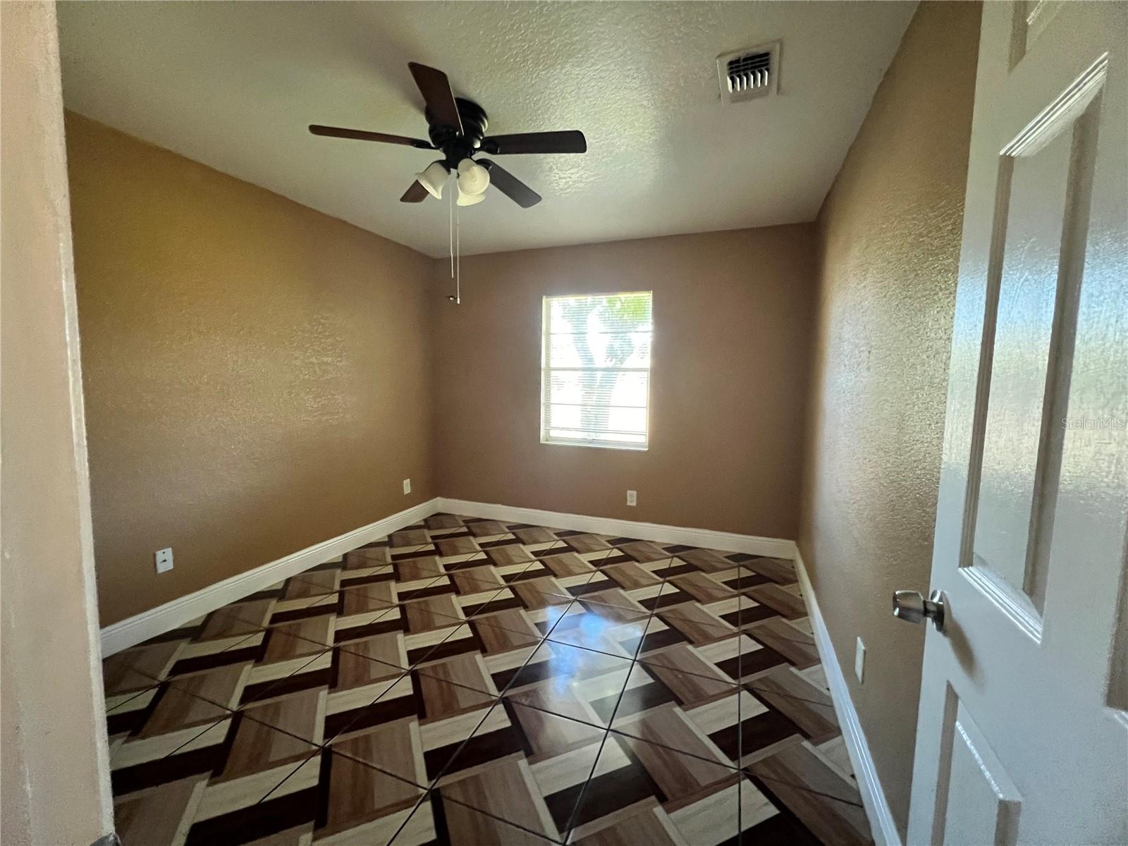 1401 MANOR CT, KISSIMMEE, FL, 34741