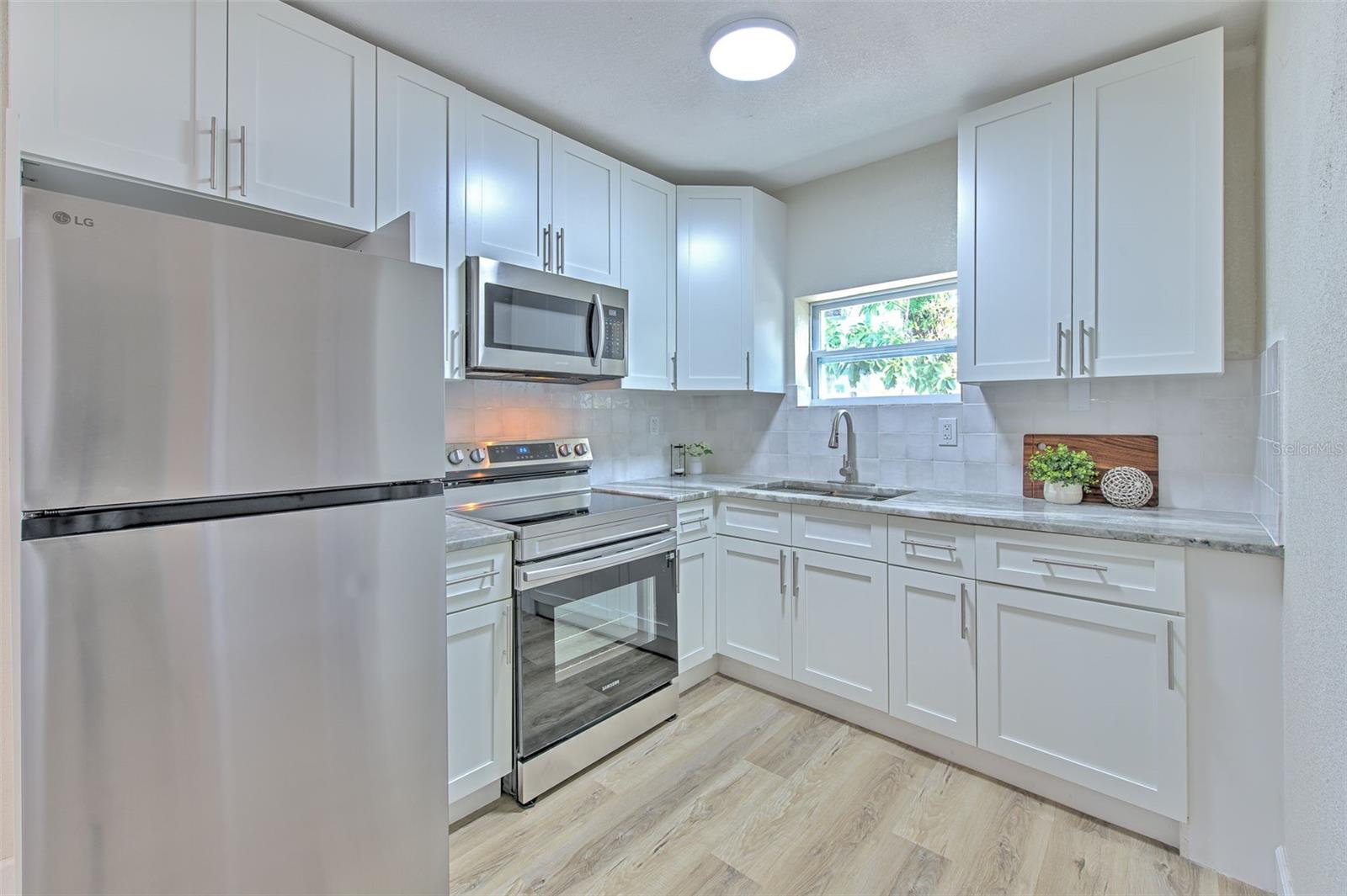 6706 50TH AVE N, ST PETERSBURG, FL, 33709