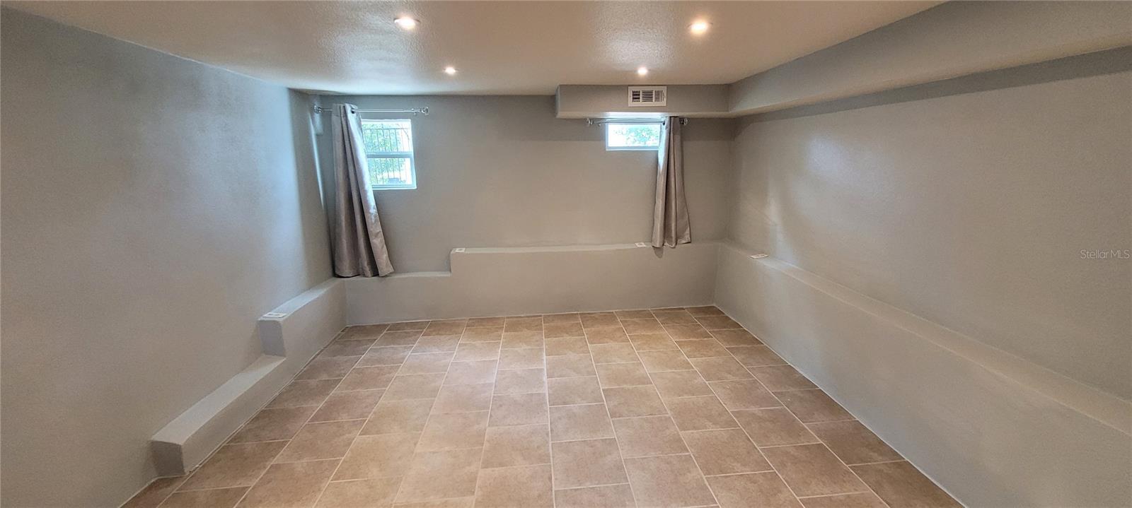 499 E MINNEHAHA AVE, CLERMONT, FL, 34711