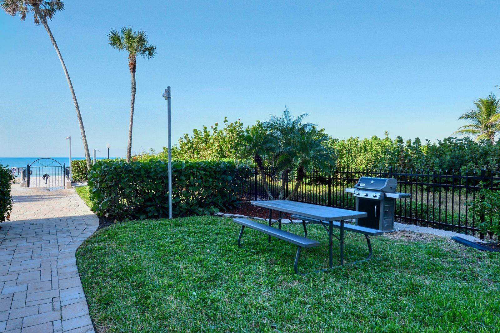 800 BENJAMIN FRANKLIN DR #406, SARASOTA, FL, 34236