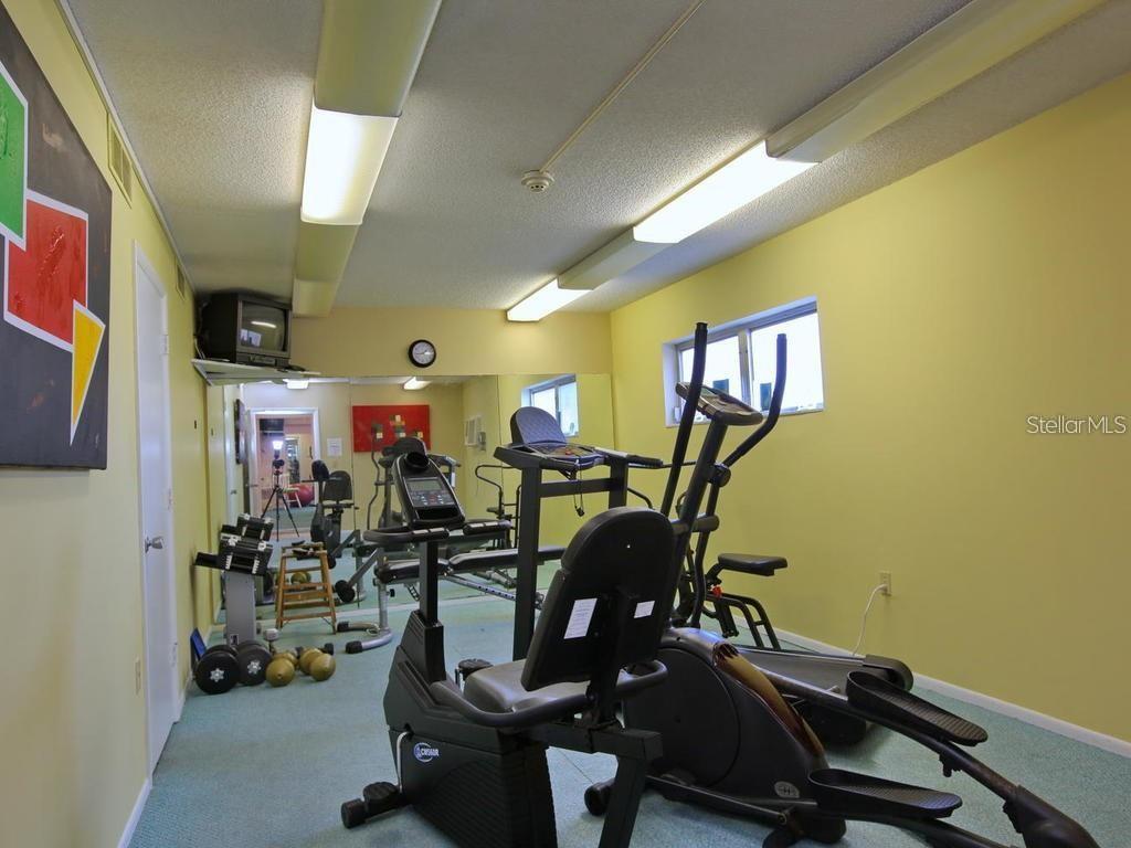 800 BENJAMIN FRANKLIN DR #406, SARASOTA, FL, 34236