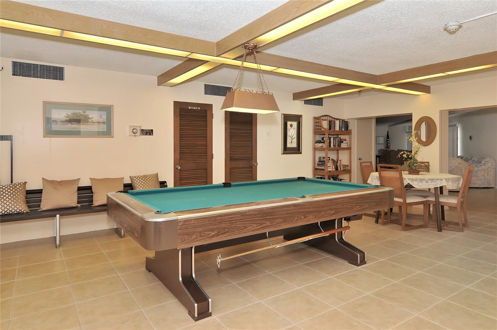 800 BENJAMIN FRANKLIN DR #406, SARASOTA, FL, 34236