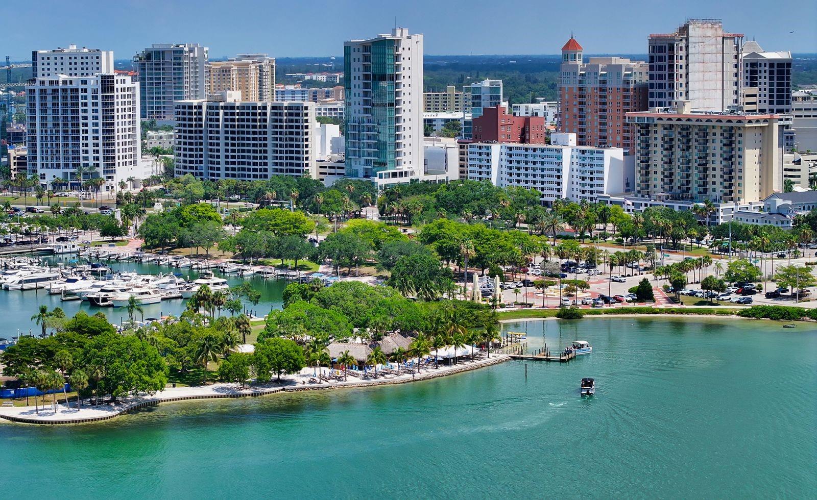 800 BENJAMIN FRANKLIN DR #406, SARASOTA, FL, 34236