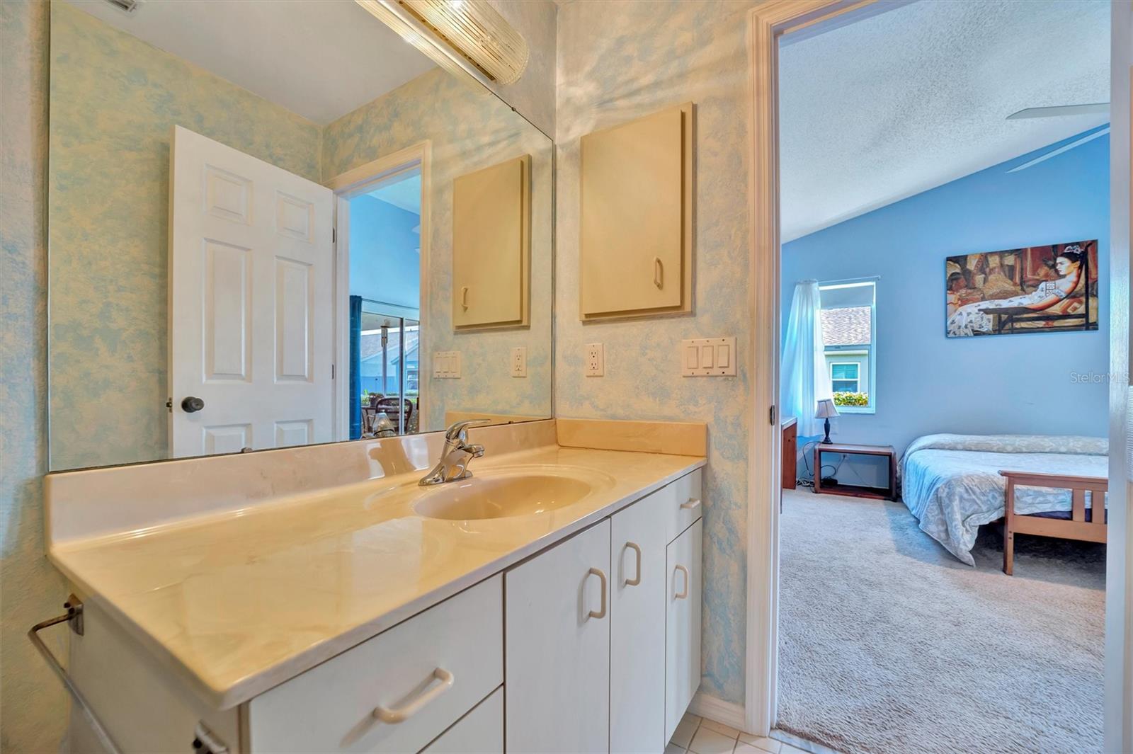 646 IRONWOOD CIR #127, VENICE, FL, 34292