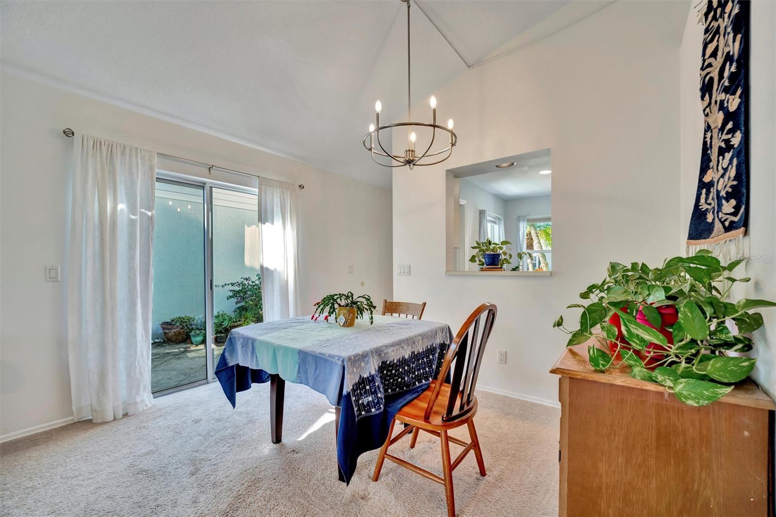 646 IRONWOOD CIR #127, VENICE, FL, 34292