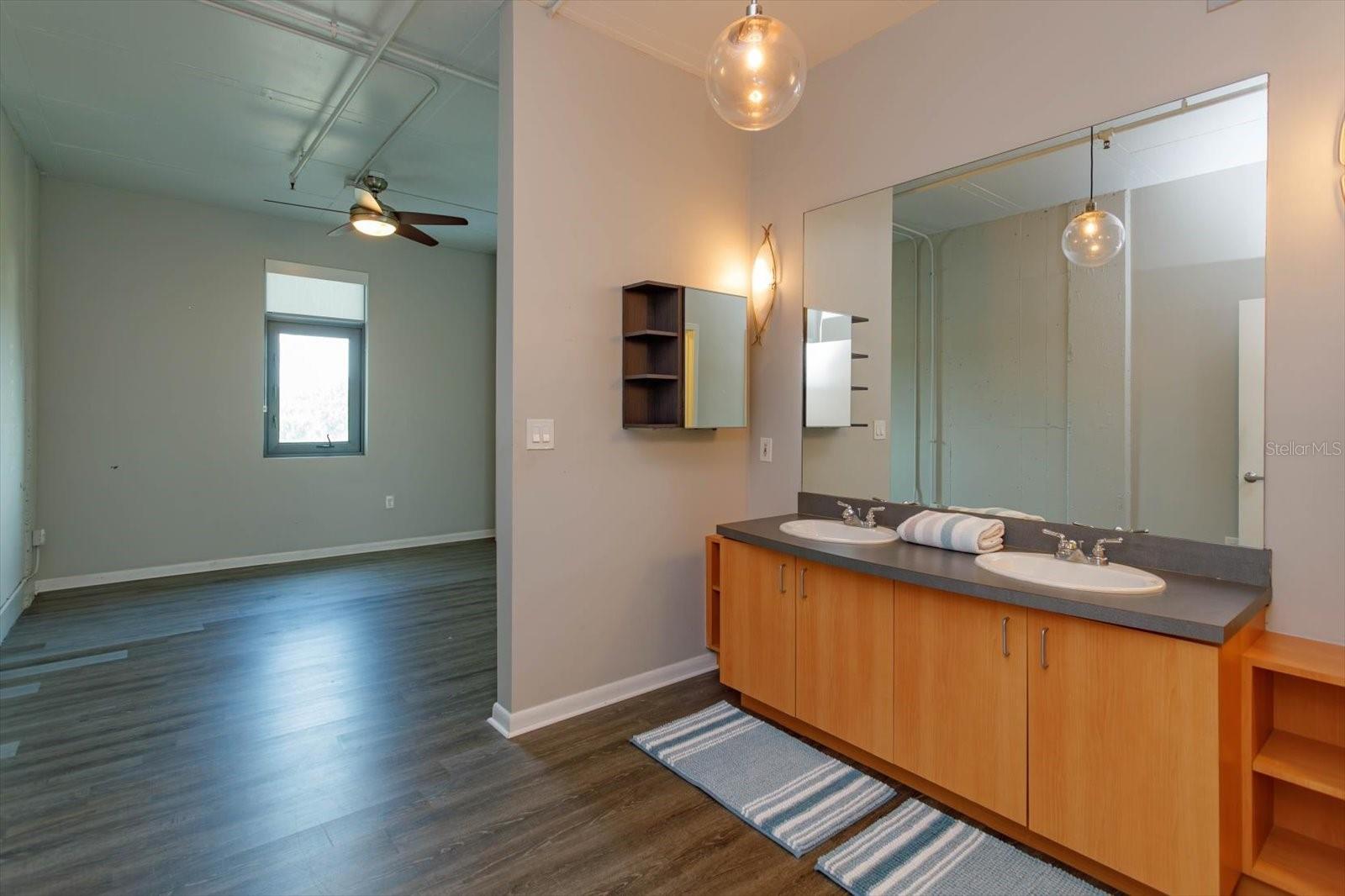 10 N SUMMERLIN AVE #26, ORLANDO, FL, 32801