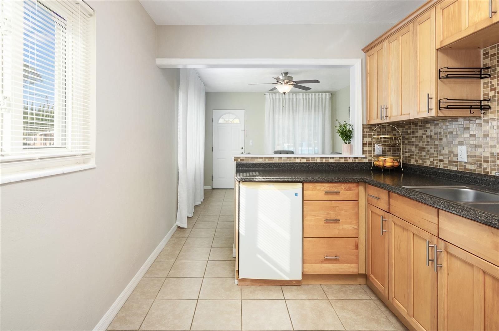 3046 35TH AVE N, ST PETERSBURG, FL, 33713